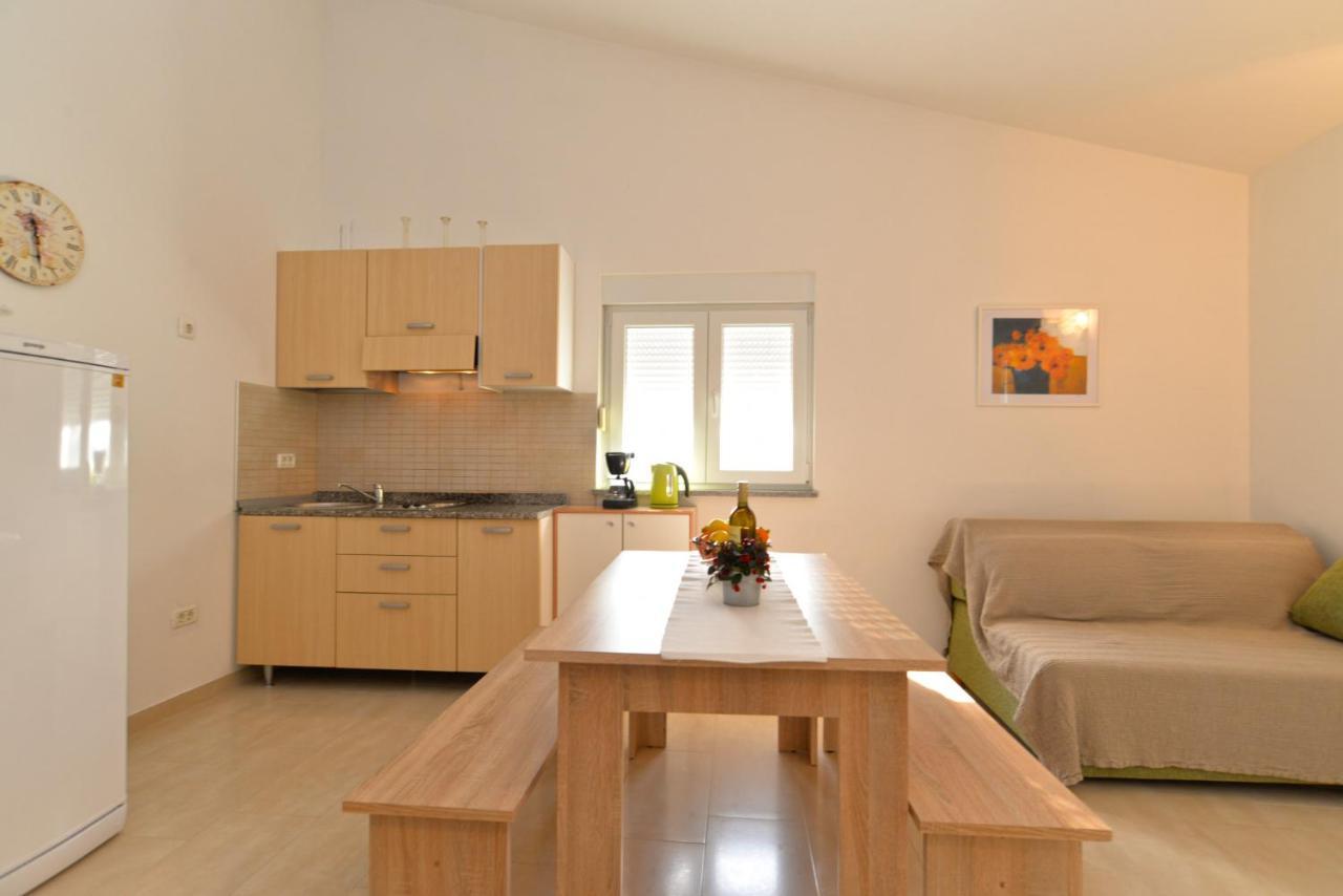 Apartments Bernarda 1773 Banjole Eksteriør bilde